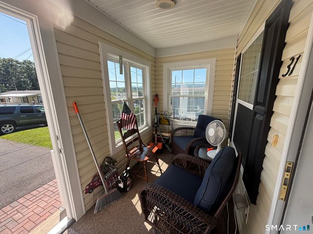 31 North Road, Southington, CT 06489