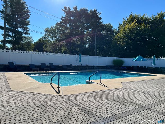 31 North Road, Southington, CT 06489