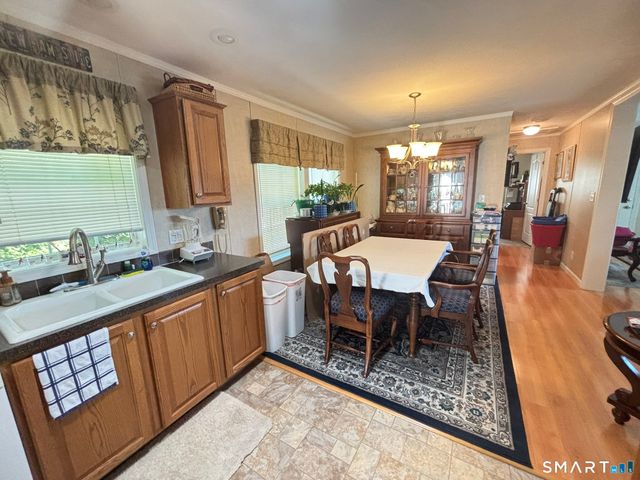 31 North Road, Southington, CT 06489