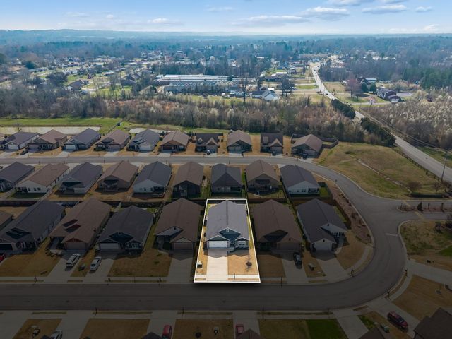 58 Browning Drive, Rossville, GA 30741