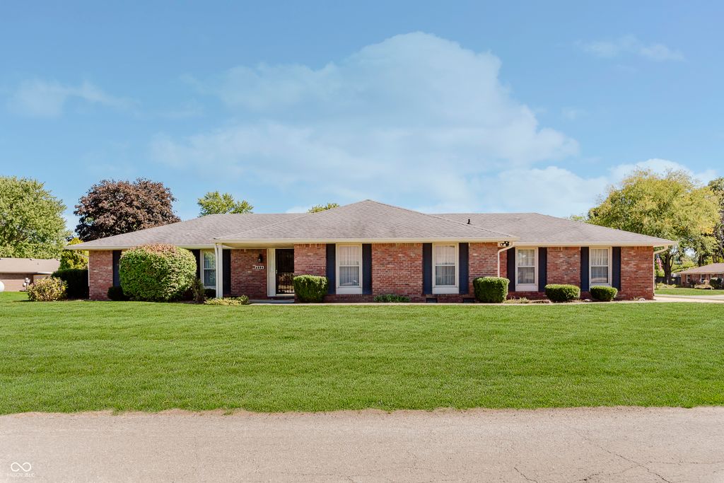4504 Winter Drive, Anderson, IN 46012
