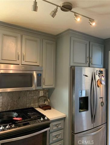 28561 Foxboro Lane, Highland, CA 92346