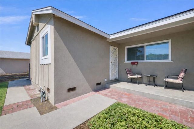 449 E Haltern, Glendora, CA 91740