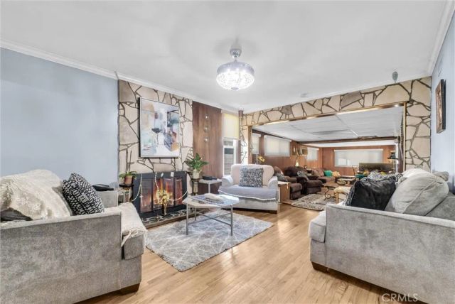 449 E Haltern, Glendora, CA 91740