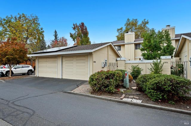 1804 Arroyo Sierra Cir, Santa Rosa, CA 95405