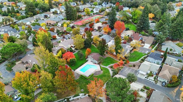 1804 Arroyo Sierra Cir, Santa Rosa, CA 95405