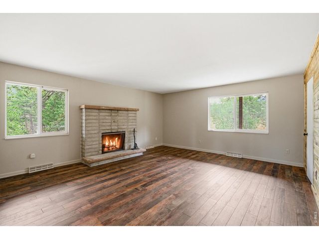 1331 Willow Ln, Estes Park, CO 80517