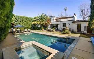 5541 Matilija Avenue, Sherman Oaks, CA 91401