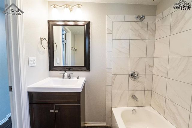 2172 AVENUE L, Wichita Falls, TX 76309