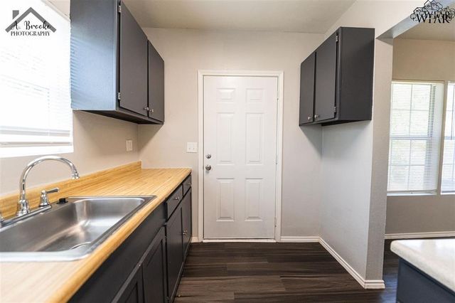 2172 AVENUE L, Wichita Falls, TX 76309