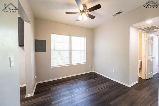 2172 AVENUE L, Wichita Falls, TX 76309