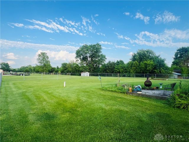7940 Arlington Road, Brookville, OH 45309