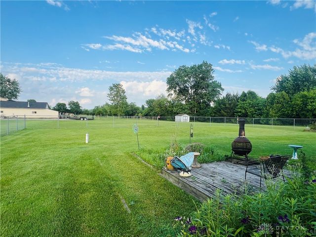 7940 Arlington Road, Brookville, OH 45309