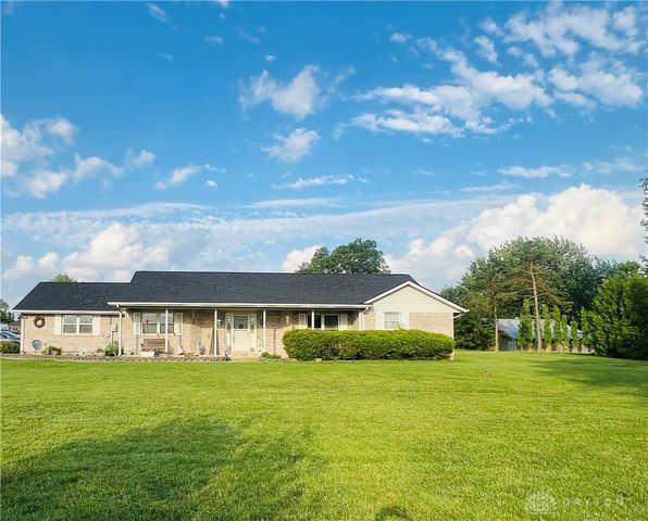 7940 Arlington Road, Brookville, OH 45309