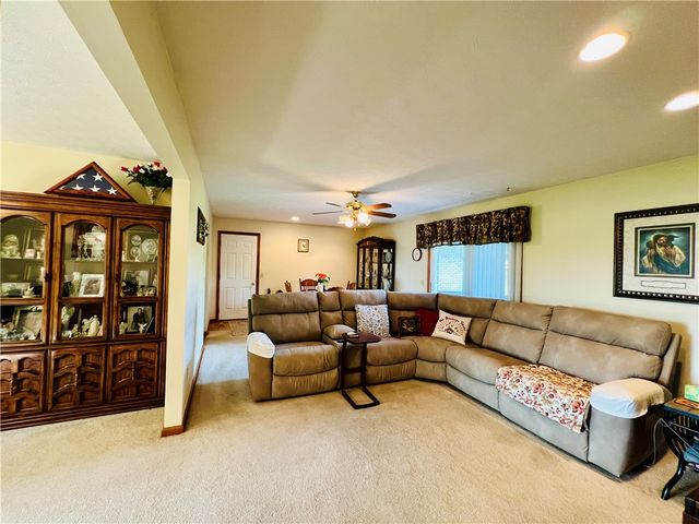 7940 Arlington Road, Brookville, OH 45309