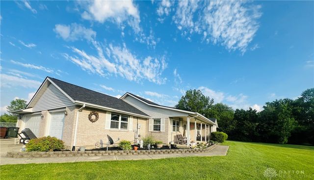 7940 Arlington Road, Brookville, OH 45309