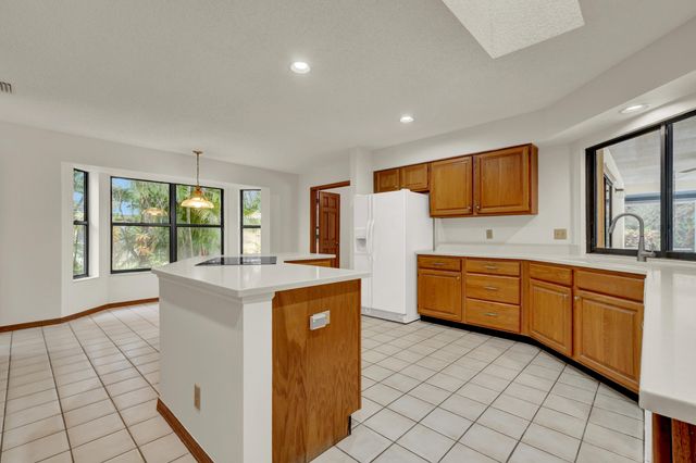 18808 Falcon Way, Jupiter, FL 33458