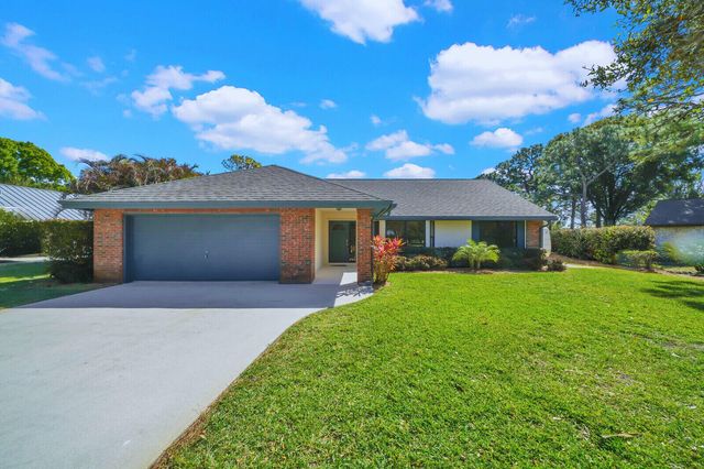 18808 Falcon Way, Jupiter, FL 33458