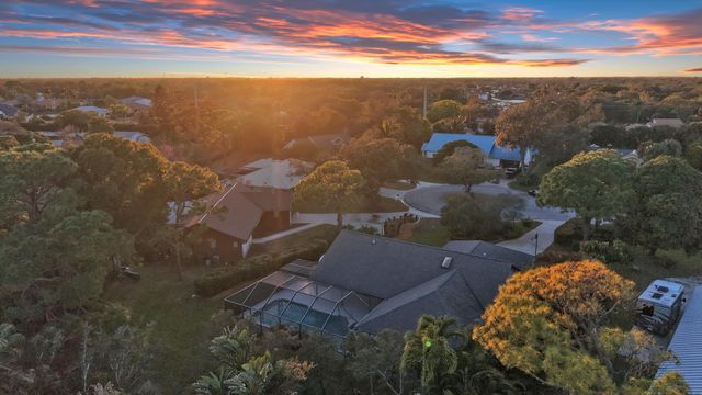 18808 Falcon Way, Jupiter, FL 33458