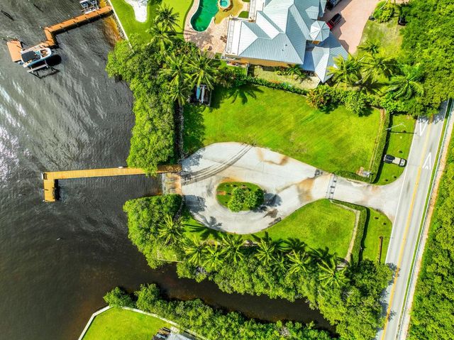 18808 Falcon Way, Jupiter, FL 33458