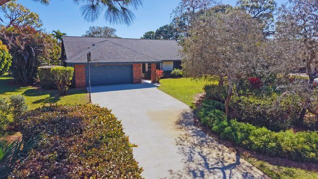 18808 Falcon Way, Jupiter, FL 33458