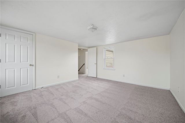 524 5th Ave, Carnegie, PA 15106