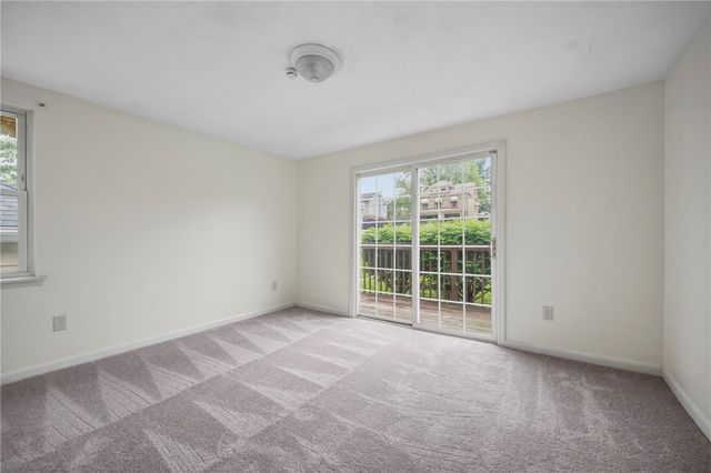 524 5th Ave, Carnegie, PA 15106
