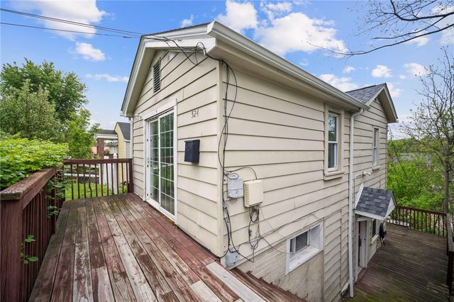 524 5th Ave, Carnegie, PA 15106