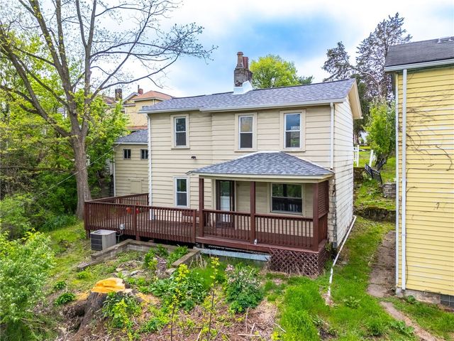 524 5th Ave, Carnegie, PA 15106