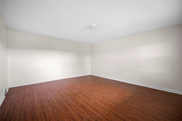 524 5th Ave, Carnegie, PA 15106