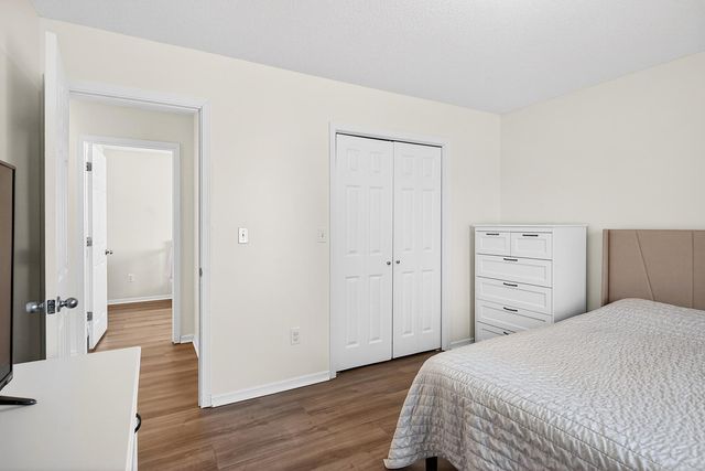 860 Sparrow Road, Waconia, MN 55387