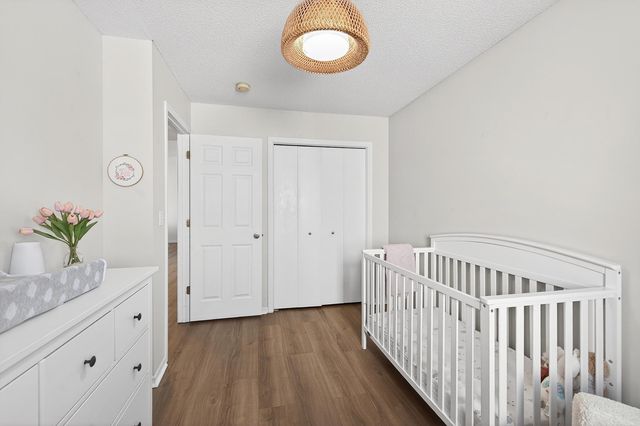 860 Sparrow Road, Waconia, MN 55387