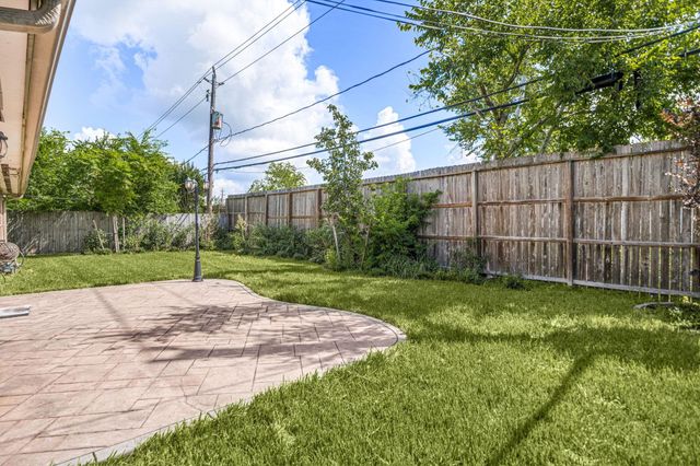 3407 Rockyridge Drive, Houston, TX 77063