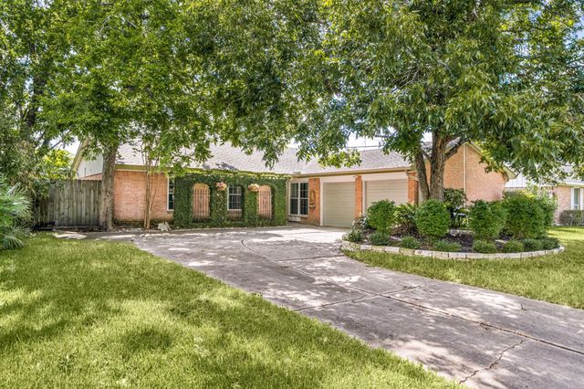 3407 Rockyridge Drive, Houston, TX 77063