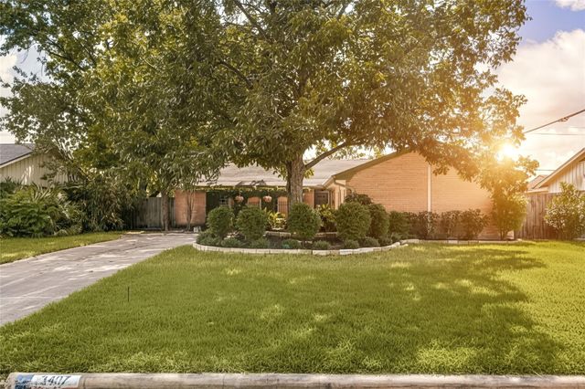 3407 Rockyridge Drive, Houston, TX 77063