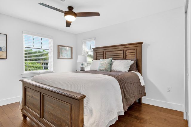 354 Marlborough Place, West Palm Beach, FL 33405