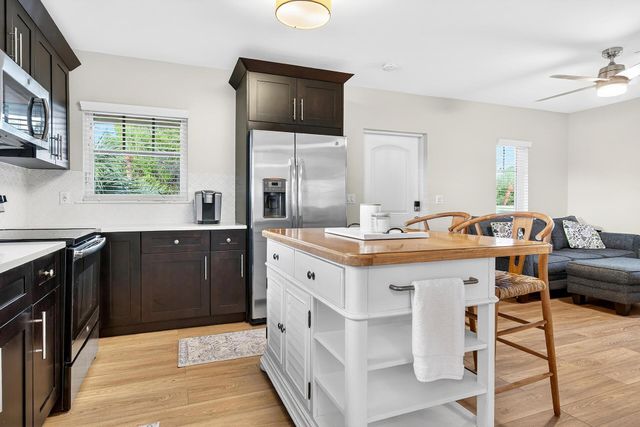 354 Marlborough Place, West Palm Beach, FL 33405