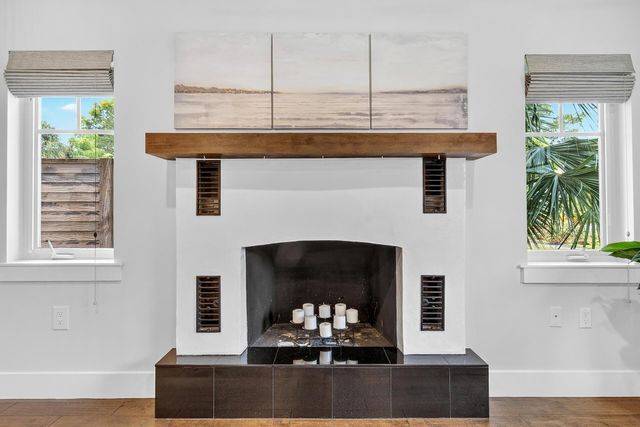 354 Marlborough Place, West Palm Beach, FL 33405