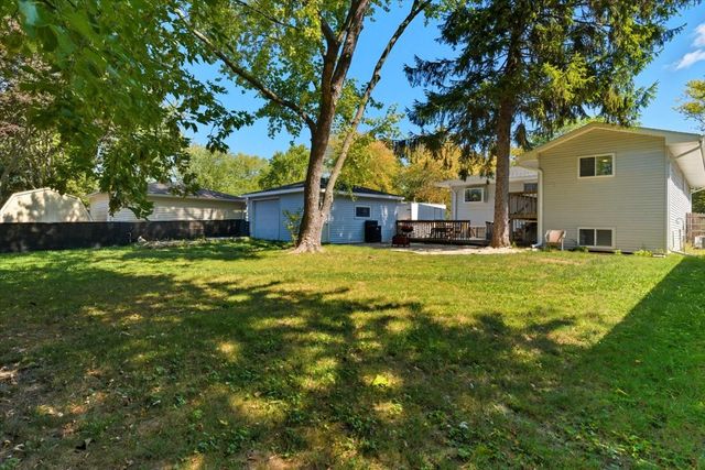 830 Russell Avenue, Winthrop Harbor, IL 60096