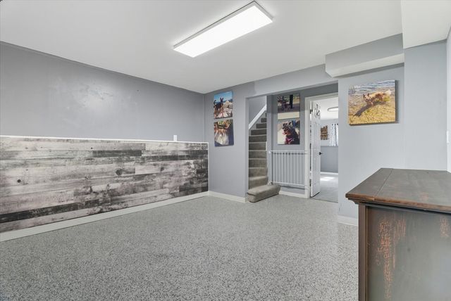 830 Russell Avenue, Winthrop Harbor, IL 60096