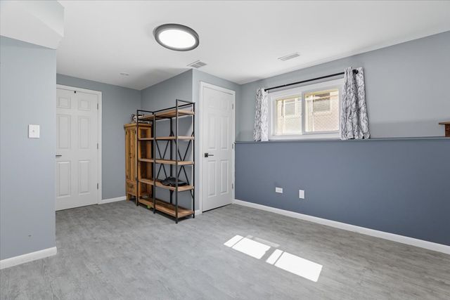 830 Russell Avenue, Winthrop Harbor, IL 60096