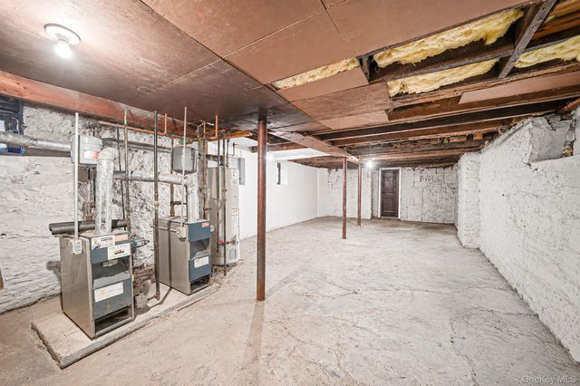 10003 88th Avenue, Richmond Hill, NY 11418