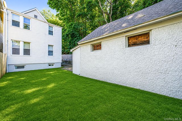 10003 88th Avenue, Richmond Hill, NY 11418
