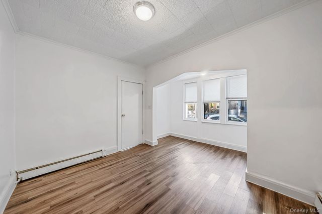 10003 88th Avenue, Richmond Hill, NY 11418
