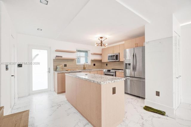 2129 NE 123rd Street 0, North Miami, FL 33181