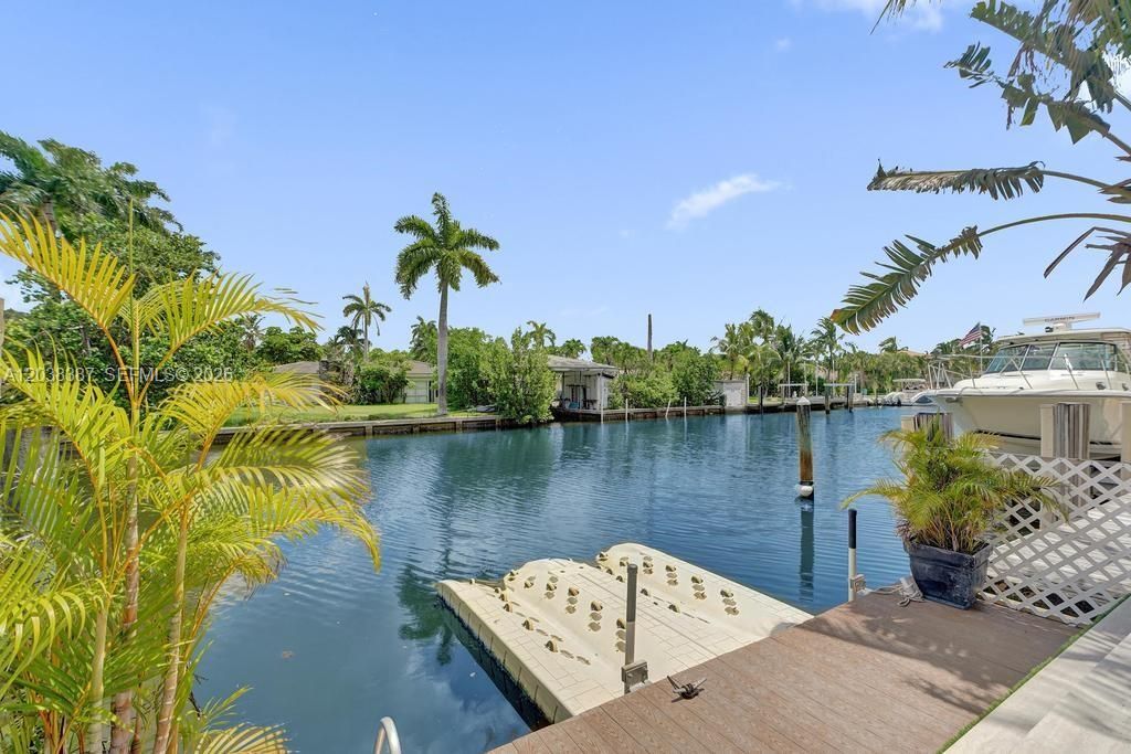 2129 NE 123rd Street 0, North Miami, FL 33181