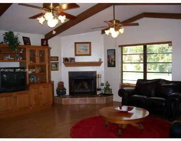 11520 NW 26th St, Plantation, FL 33323