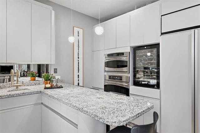 918 S Aiken Avenue, Shadyside, PA 15232