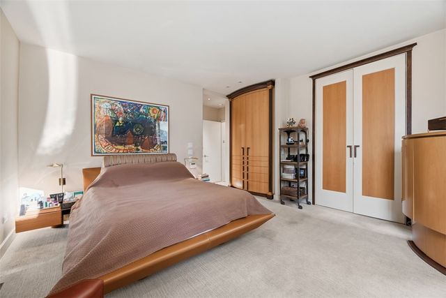 918 S Aiken Avenue, Shadyside, PA 15232