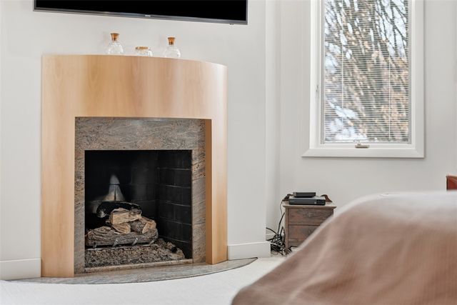 918 S Aiken Avenue, Shadyside, PA 15232